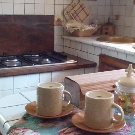 Guest house Il Toscano - Near Grotta Giusti