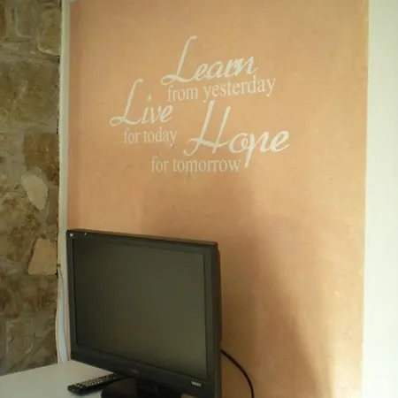 Il Toscano - Near Grotta Giusti Guest house
