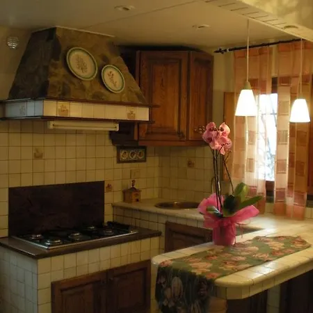 Guest house Il Toscano - Near Grotta Giusti