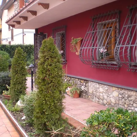 Il Toscano - Near Grotta Giusti Guest house